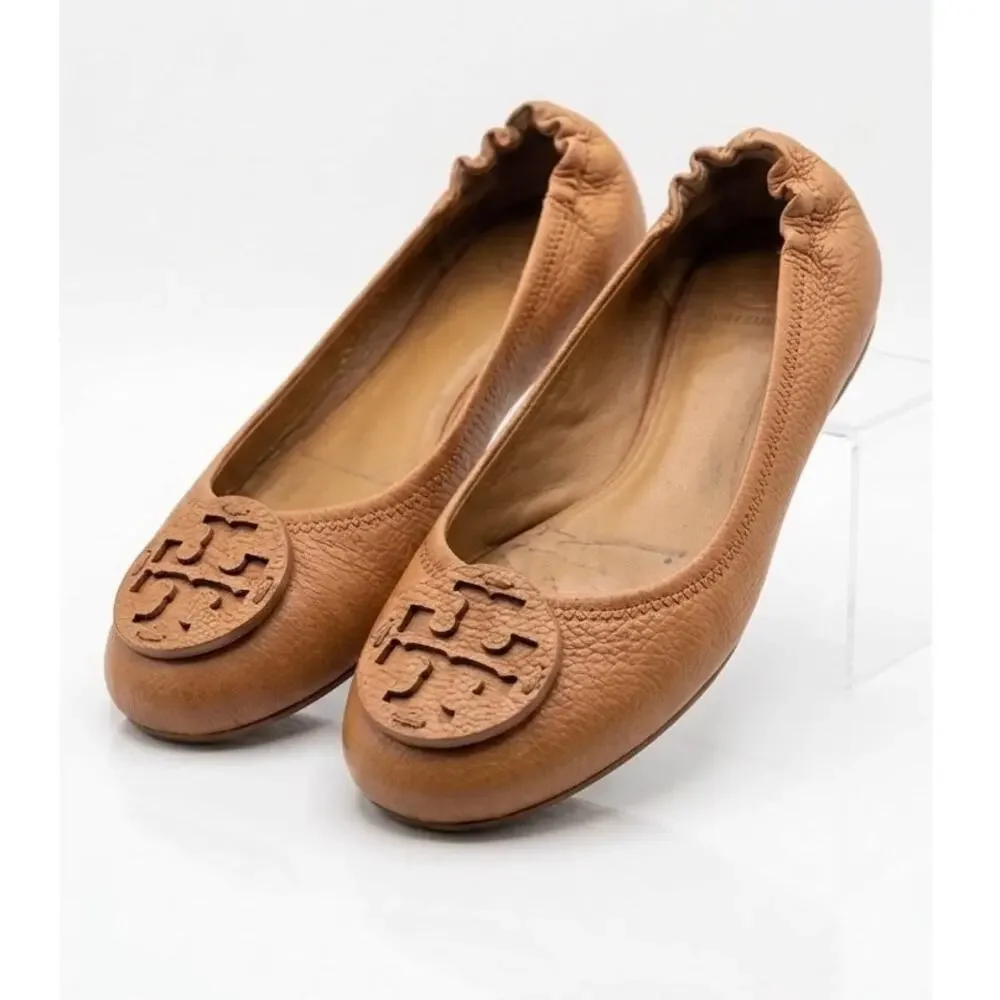 Tory Burch Minnie Travel Ballet Flats Size 8.5 Tan Leather Logo Slip On Shoes